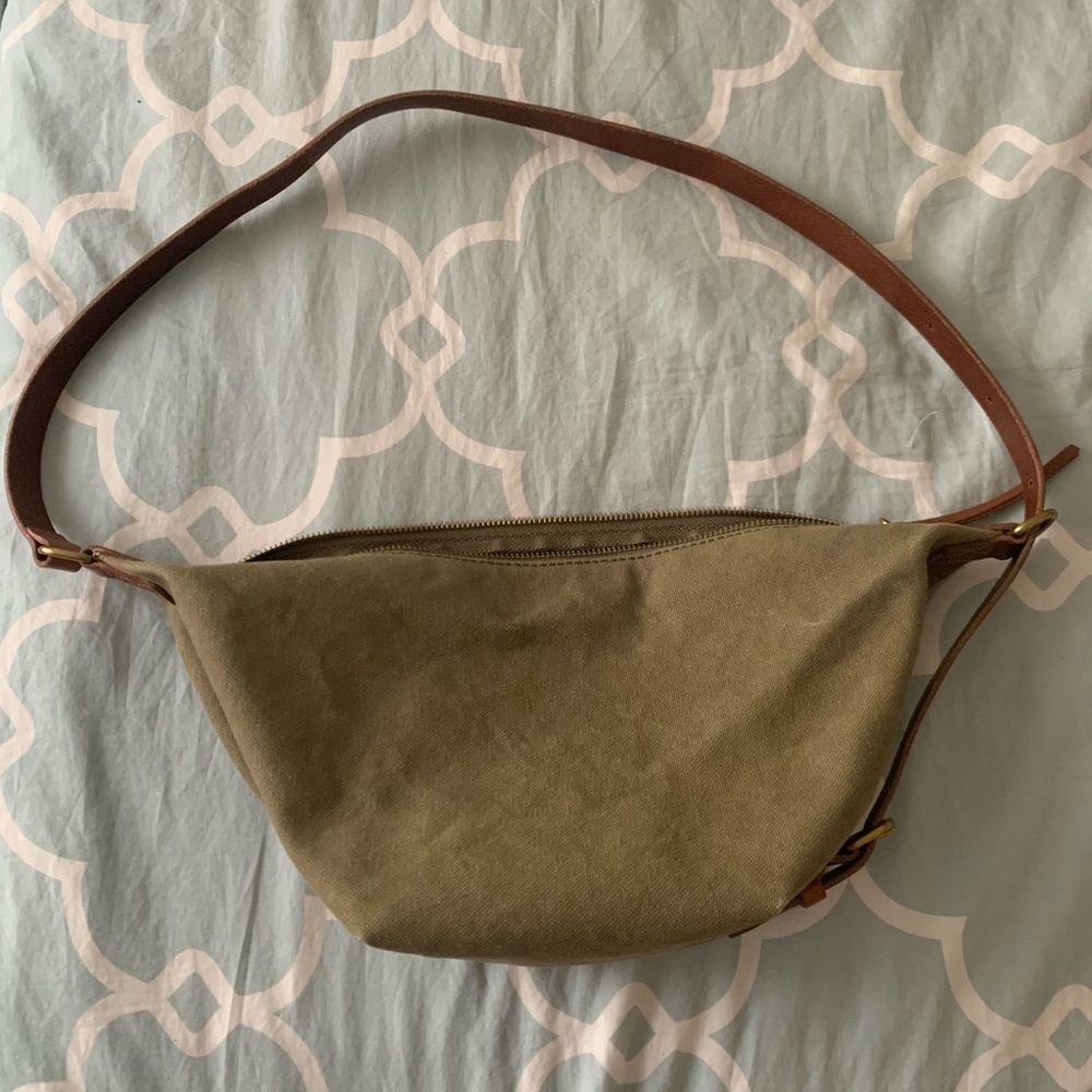 NWT Madewell Canvas Sling Bag